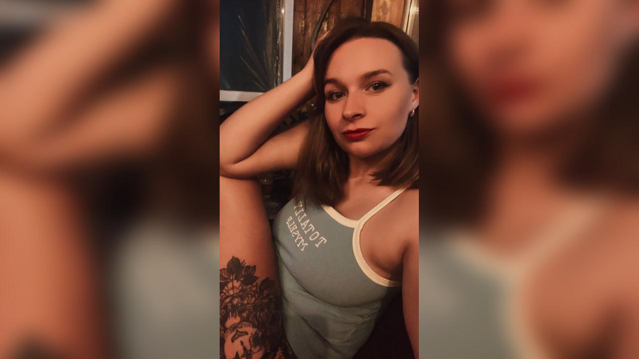 Webcam chat profile for Margo31