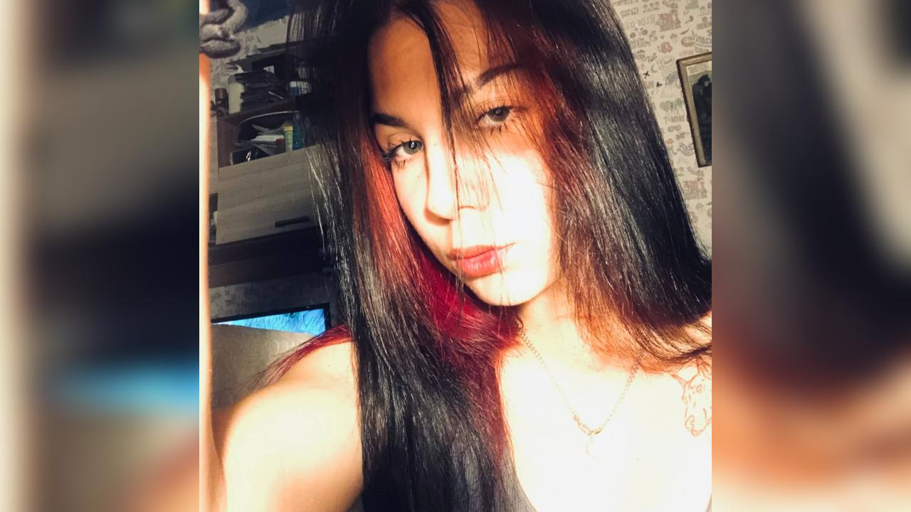 Webcam chat profile for Oriana: Ask about my Hobbies