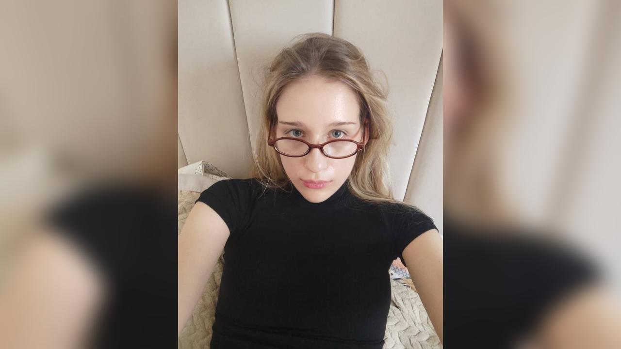 Webcam chat profile for SolomiiaA: Ask about my Hobbies