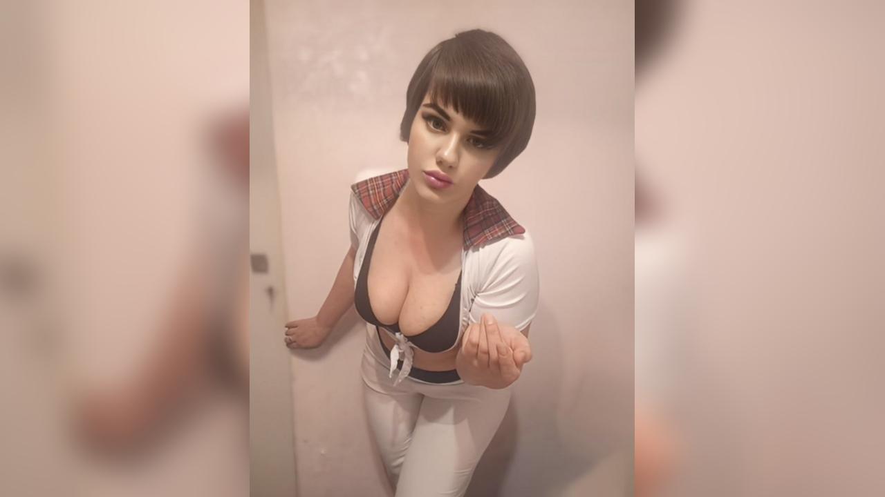 Webcam chat profile for MoonlitSiren