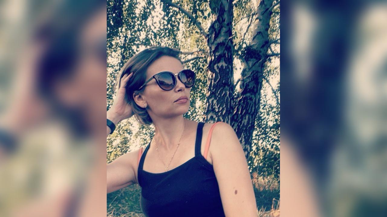 Webcam chat profile for LittleFoxyy: Outdoor Activities