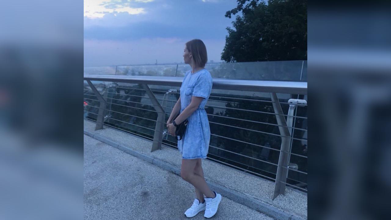 Webcam chat profile for LittleFoxyy: Outdoor Activities