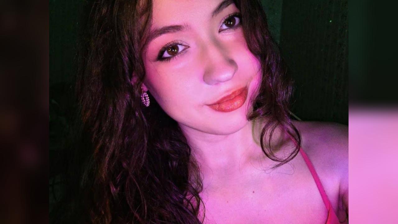 Webcam chat profile for Briarrose