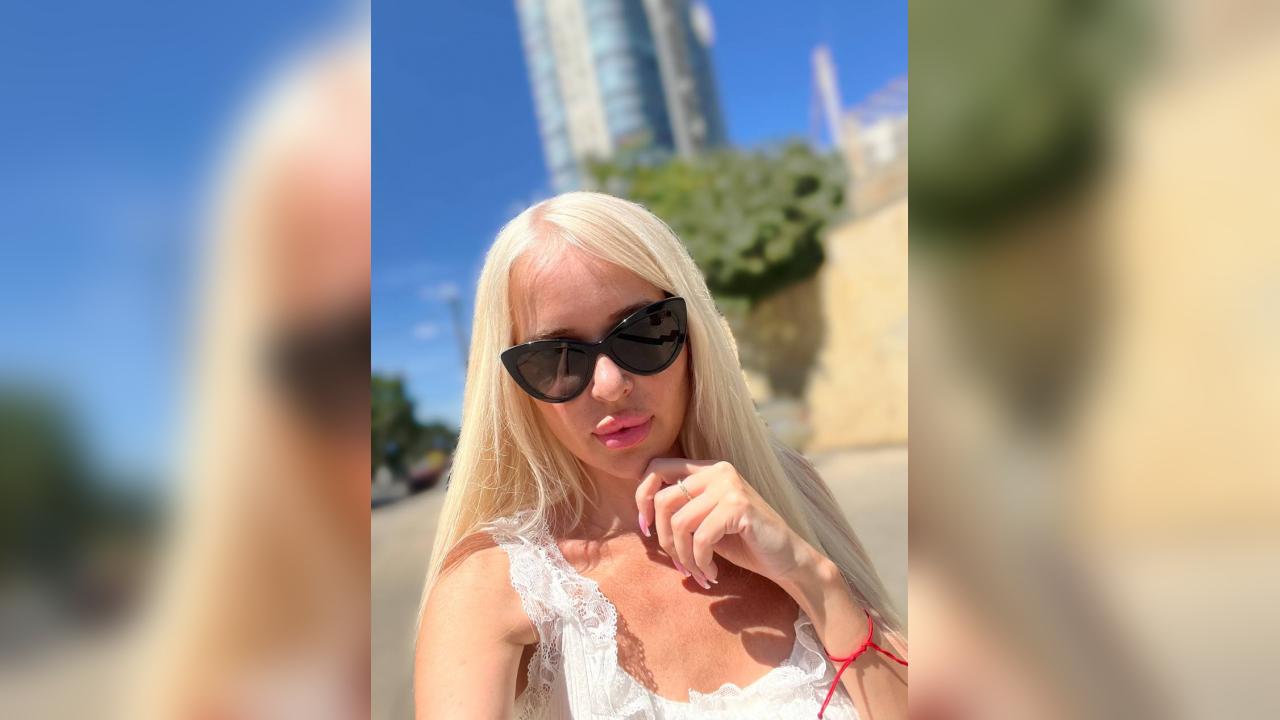 Webcam chat profile for Cuteangel4978: Cooking