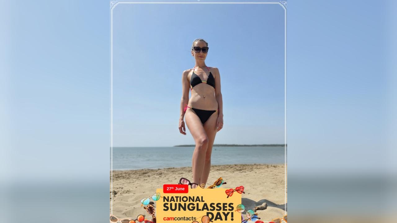 Webcam chat profile for ScullyDana: Legs, feet & shoes