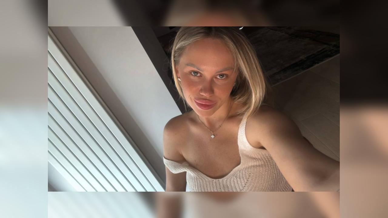 Webcam chat profile for RowanA: Ask about my Hobbies