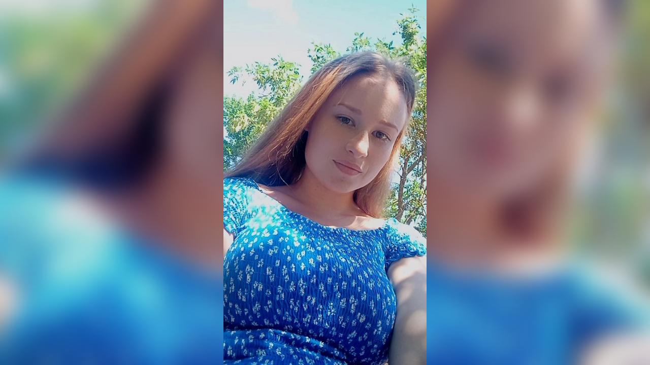 Webcam chat profile for Malinka21