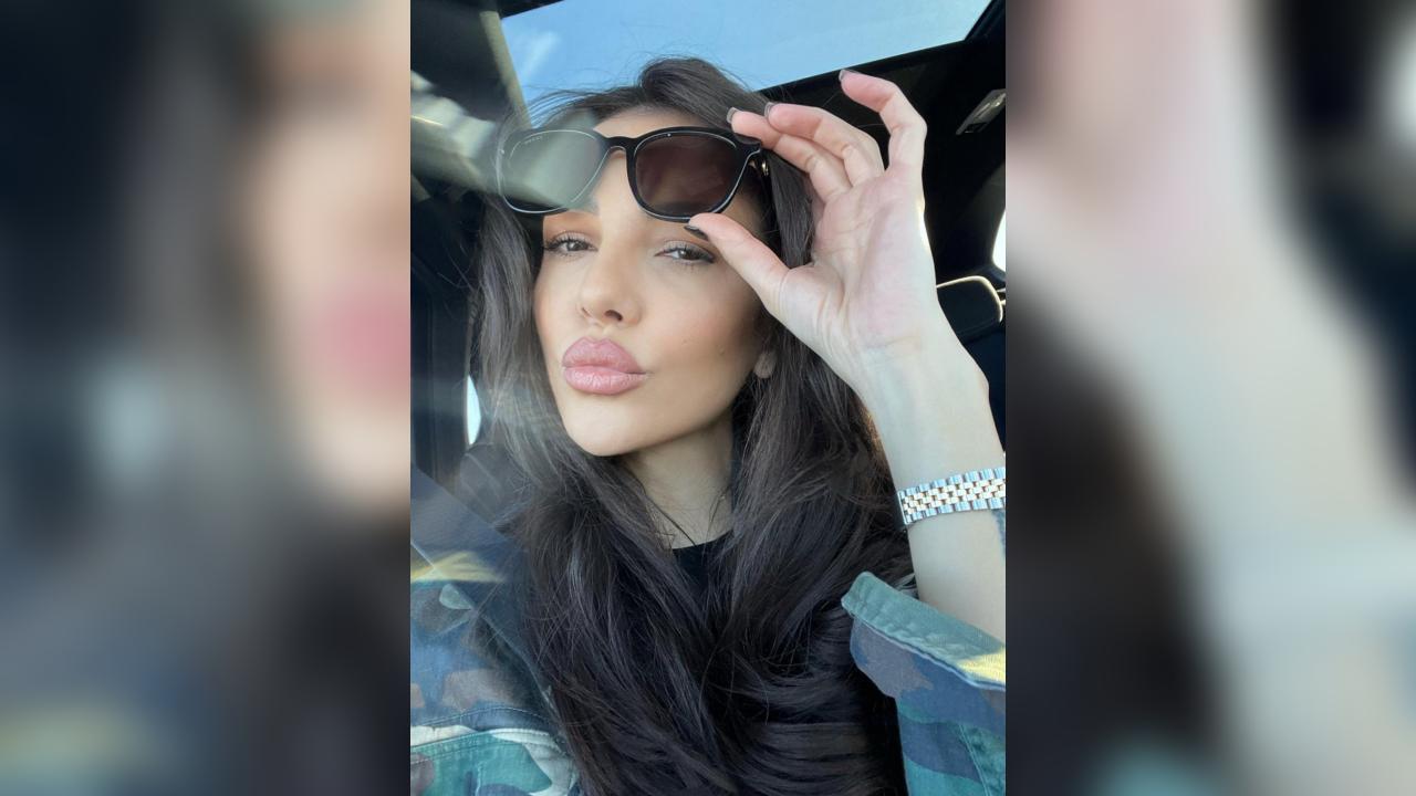 Webcam chat profile for TaniaDevy: Bondage & discipline