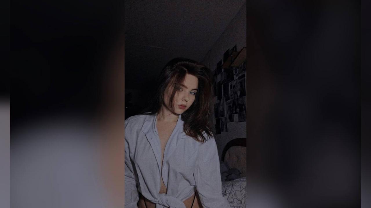Webcam chat profile for HotQueen: Bondage & discipline