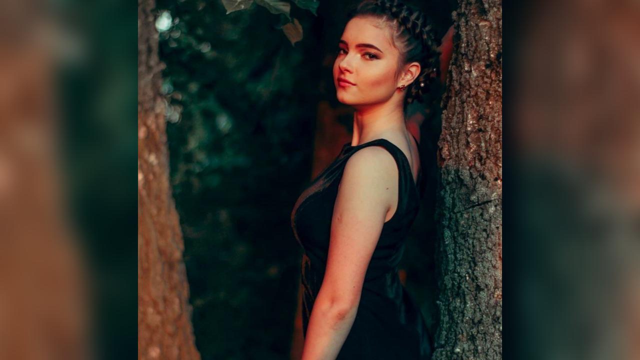 Webcam chat profile for NinaVibes: Ask about my Hobbies