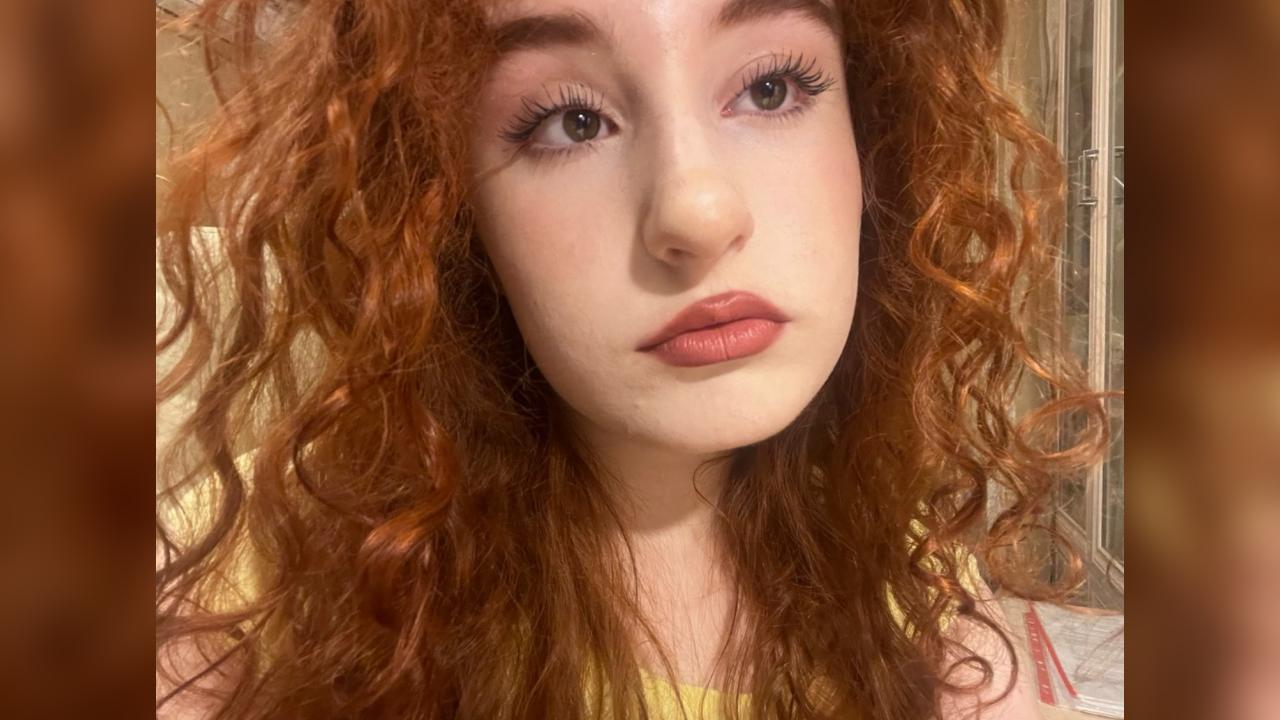 Webcam chat profile for StarLilith: Ask about my Hobbies