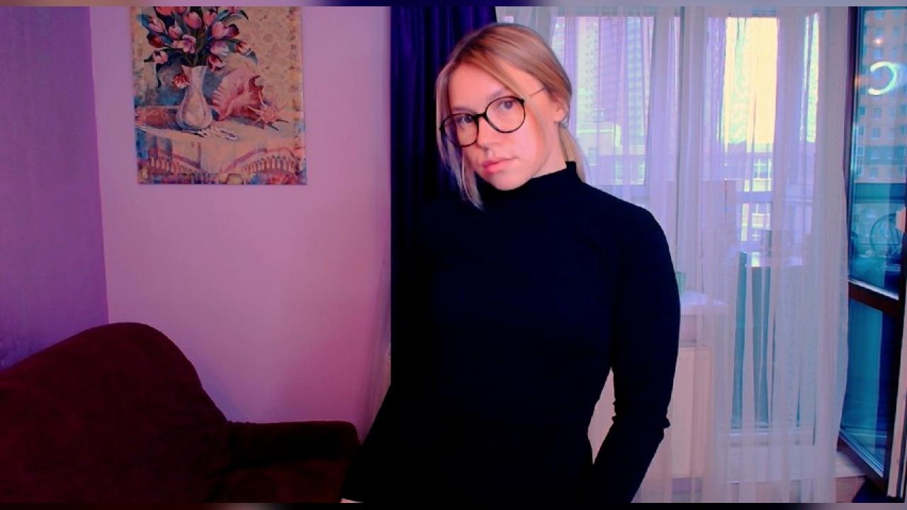 Webcam chat profile for TaylorBre: Legs, feet & shoes