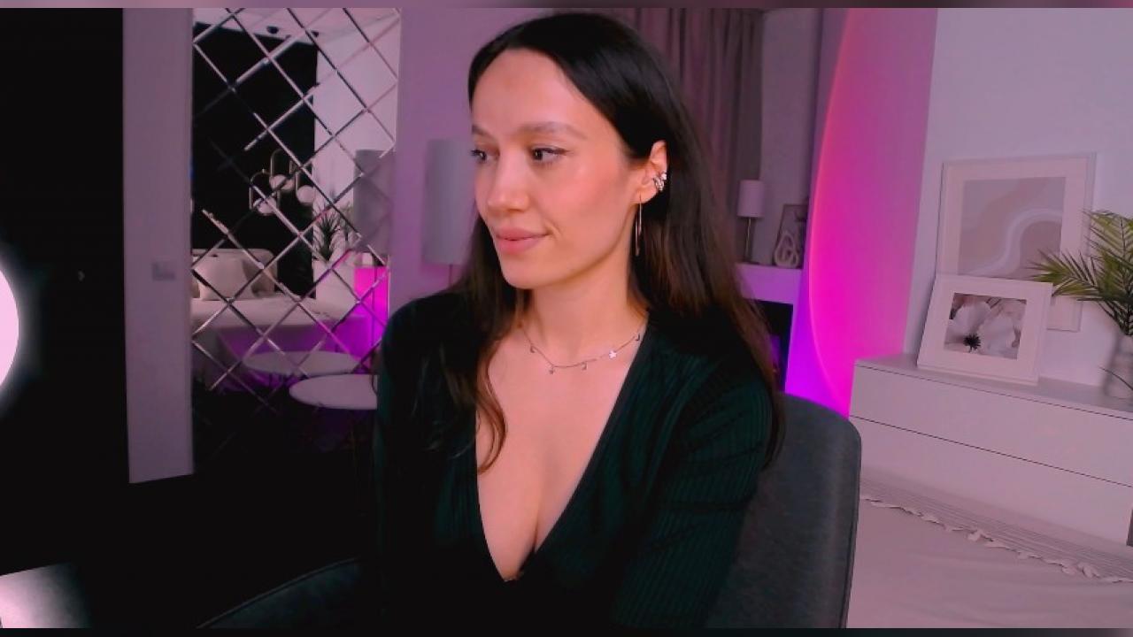 Webcam chat profile for AgnesGoddes: Legs, feet & shoes