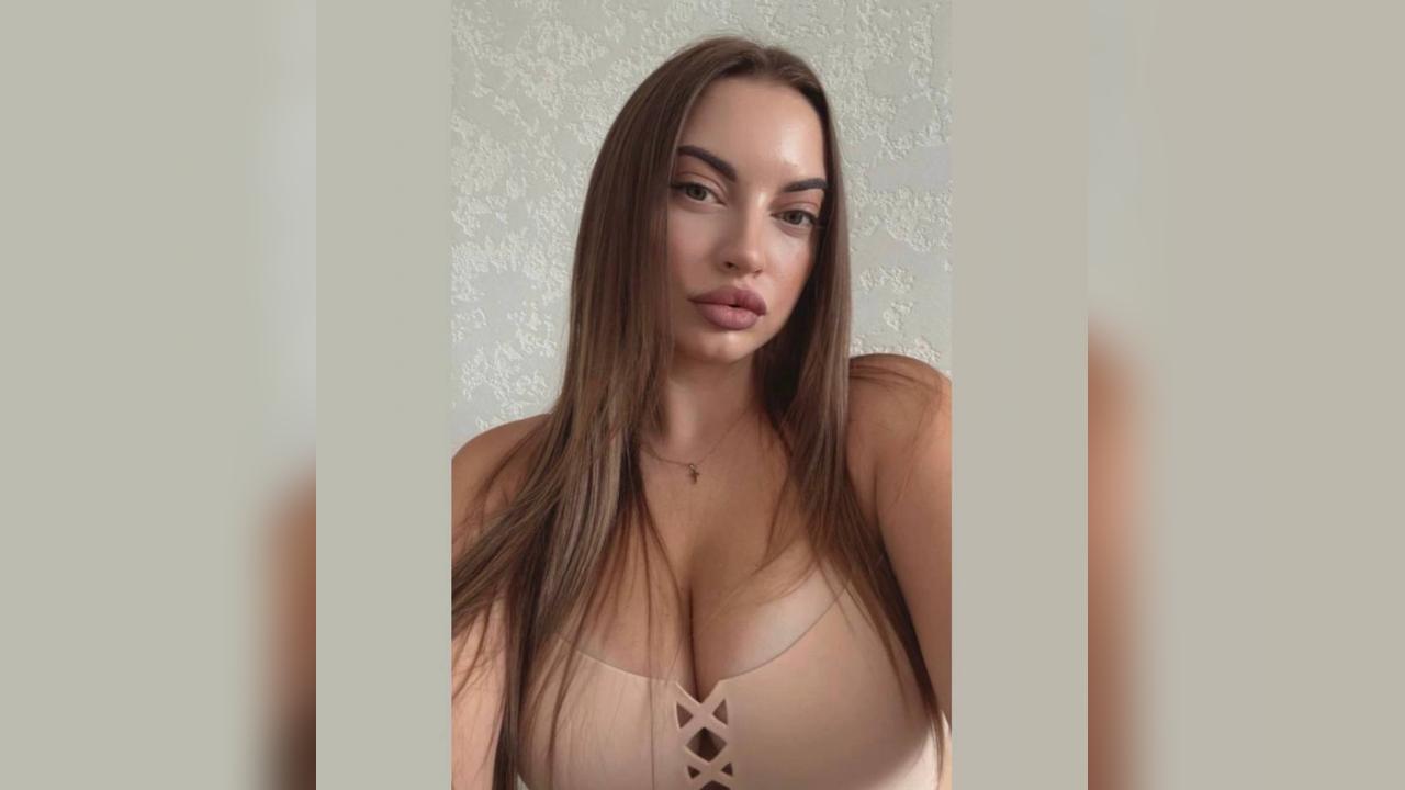 Webcam chat profile for Dellima: Ask about my other activities
