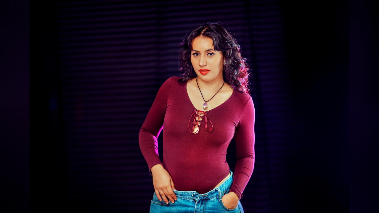 Webcam chat profile for KourtneyLobo: Bondage & discipline