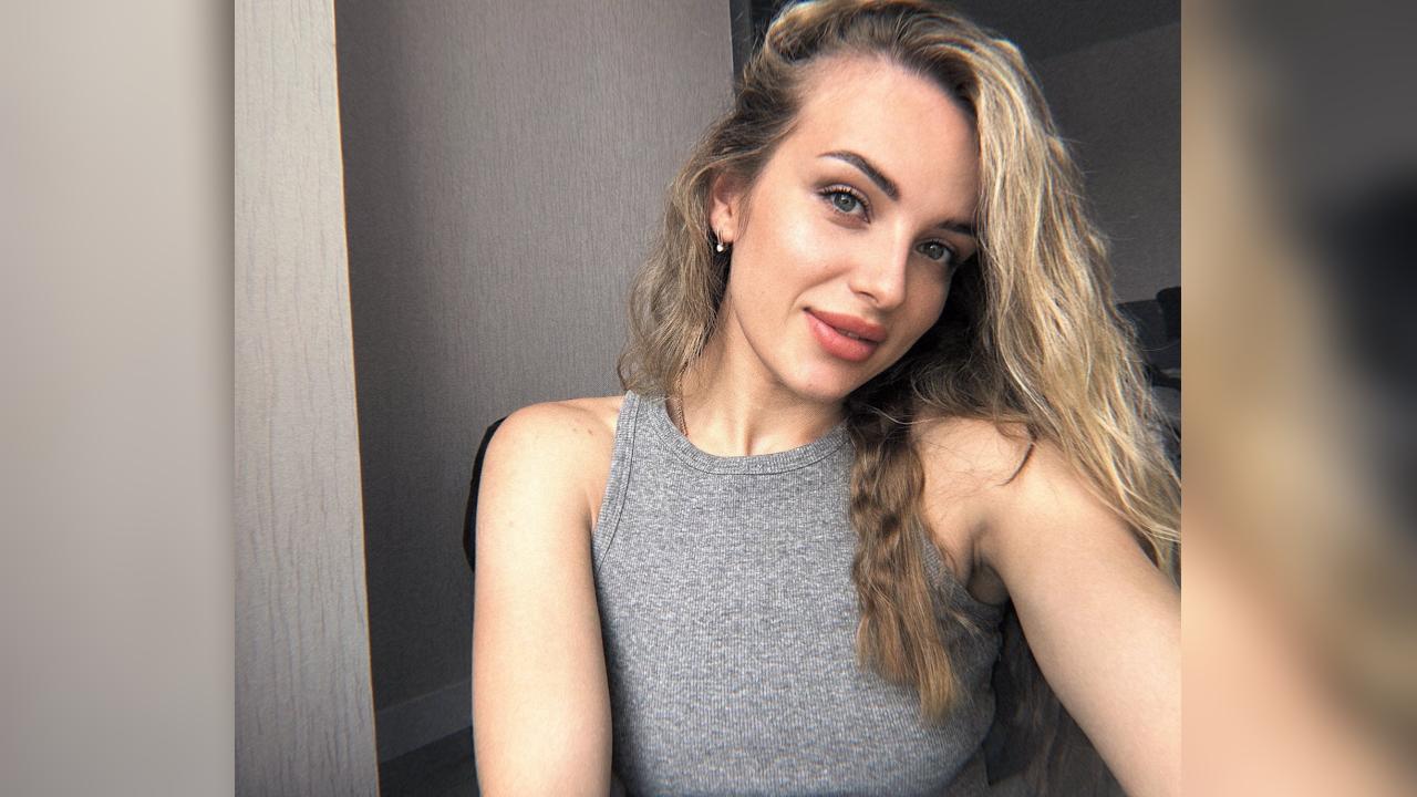 Webcam chat profile for AmistLove1