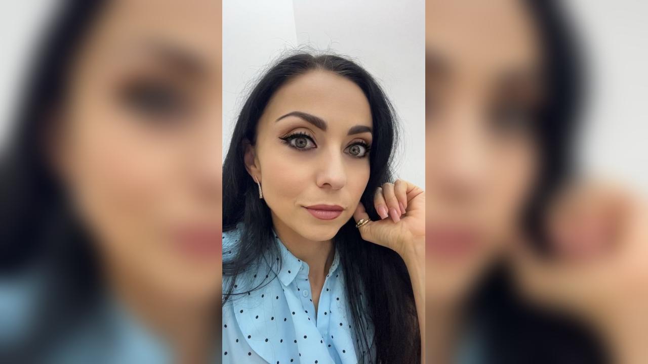 Webcam chat profile for Ve3ronica: Foot fetish