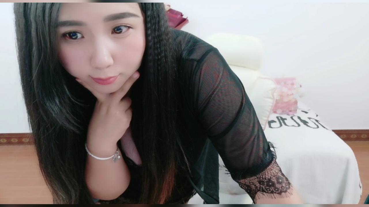 Webcam chat profile for BritneyEva: Leather