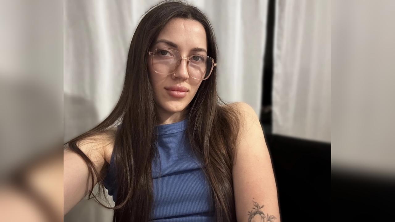Webcam chat profile for SweetTi: Cooking