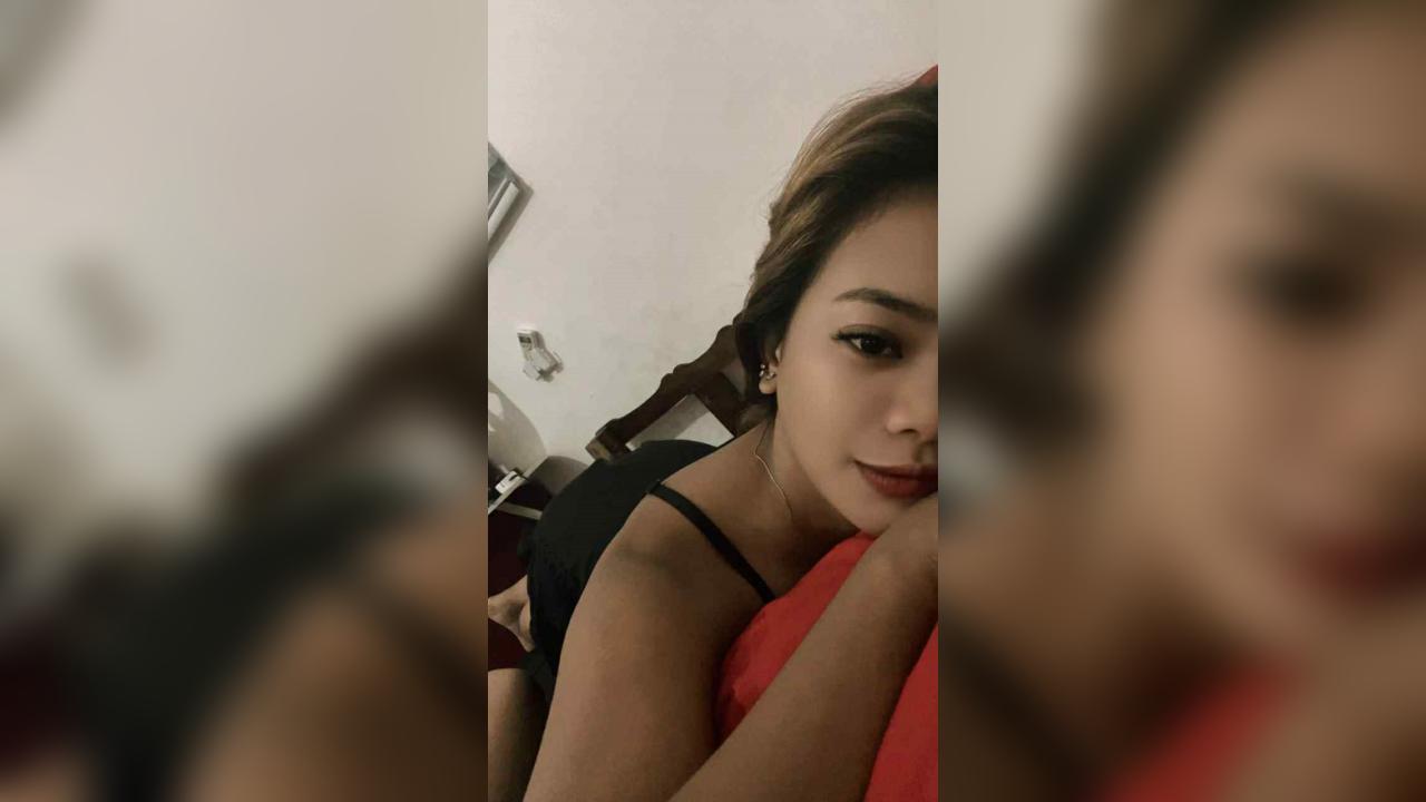 Webcam chat profile for YnahMORENA: Bondage & discipline