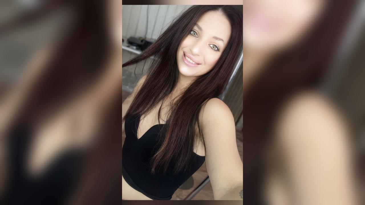 Webcam chat profile for Shakira