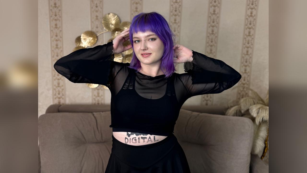 Webcam chat profile for JanelF19: Lingerie & stockings