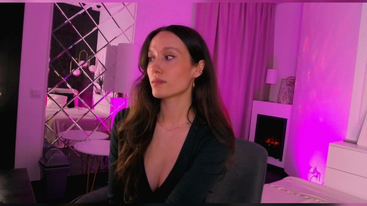 Webcam chat profile for AgnesGoddes: Legs, feet & shoes