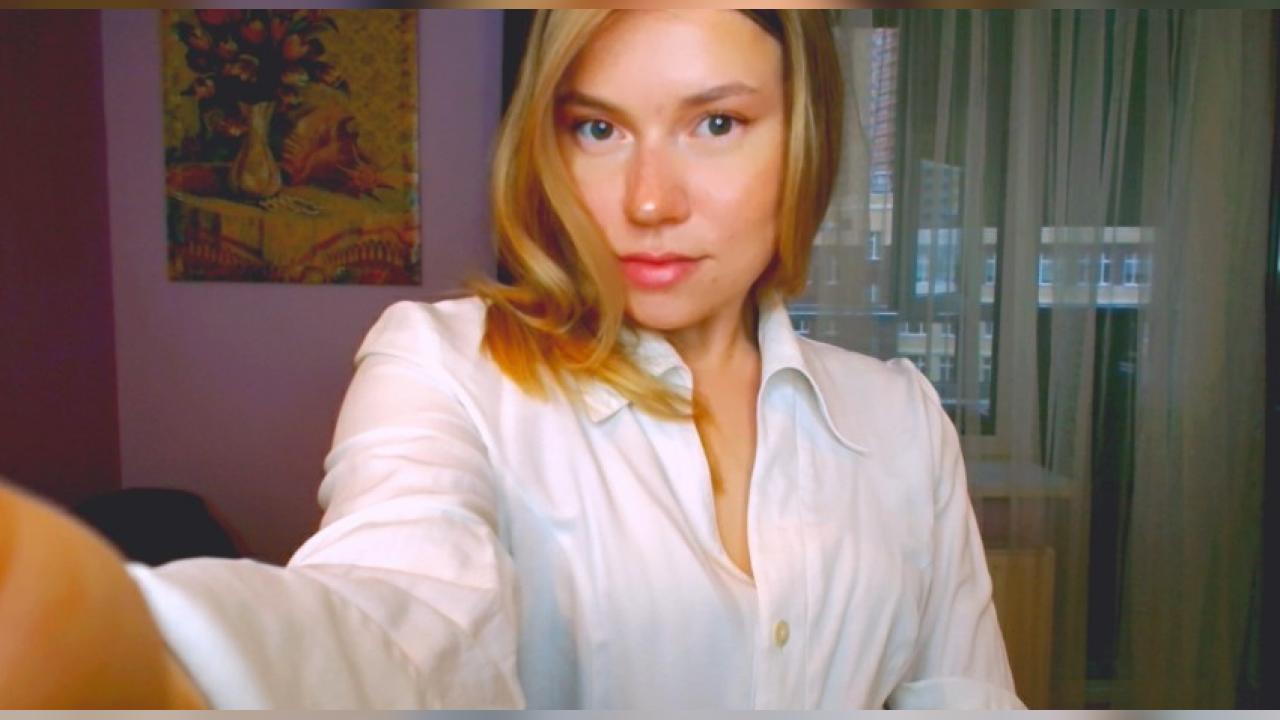Webcam chat profile for TaylorBre: Legs, feet & shoes