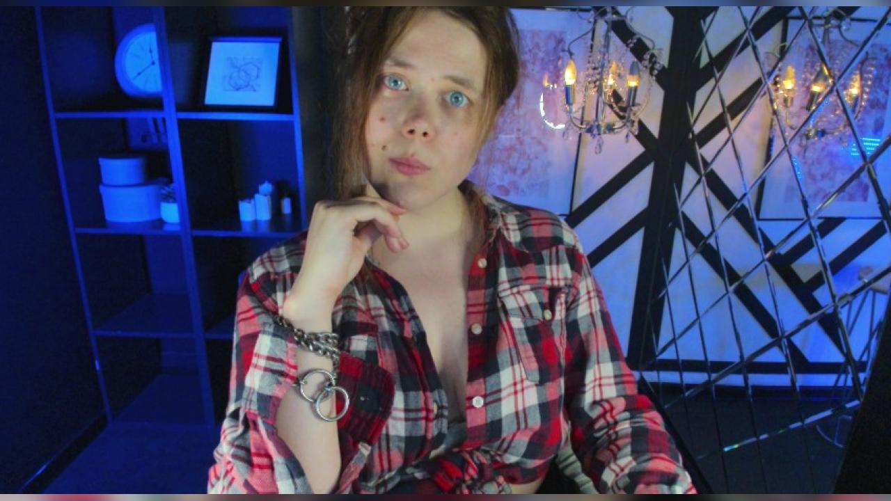 Webcam chat profile for SophiePure: Bondage & discipline