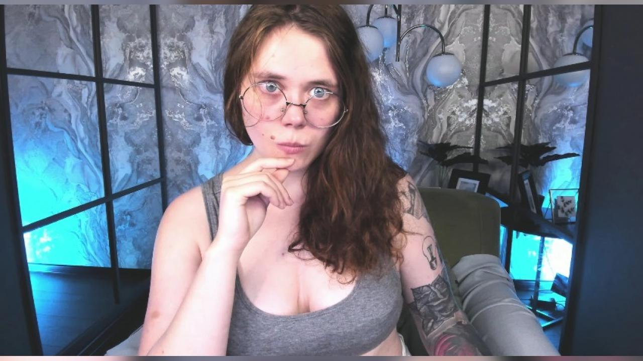 Webcam chat profile for SophiePure: Bondage & discipline