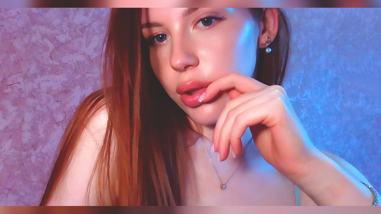 Webcam chat profile for GirlLi: Cooking