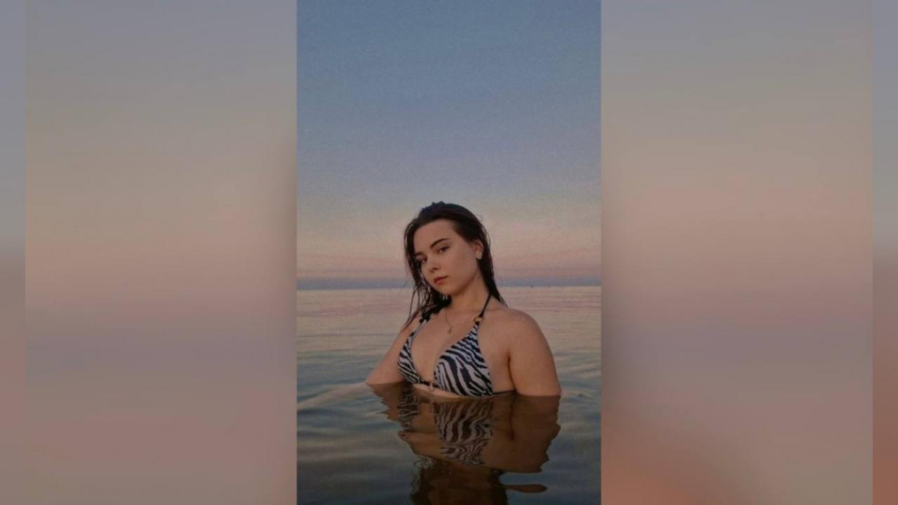 Webcam chat profile for HotQueen: Bondage & discipline