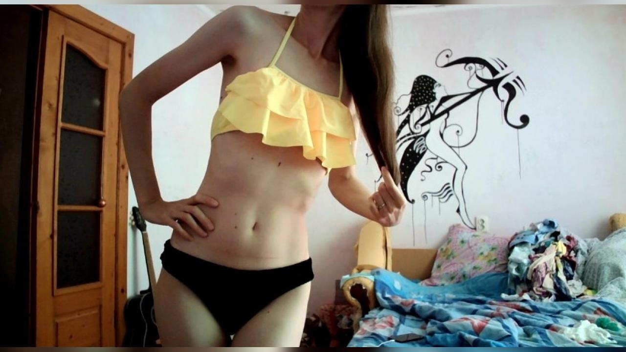 Webcam chat profile for Famefortune: Dancing