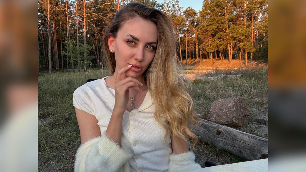 Webcam chat profile for PassionLady: Dancing