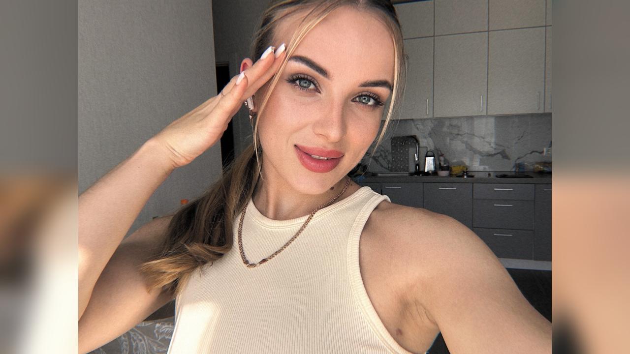 AmistLove1