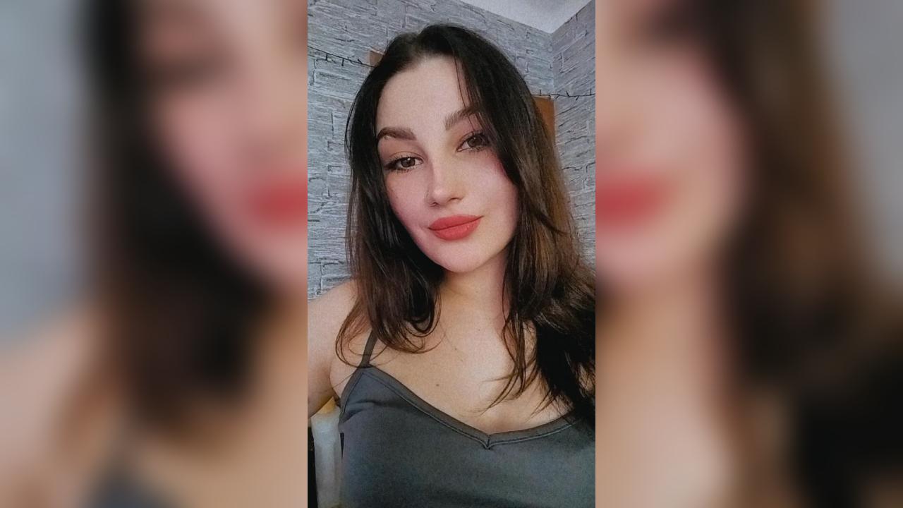 Webcam chat profile for SweetSophiaKiss: Outfits