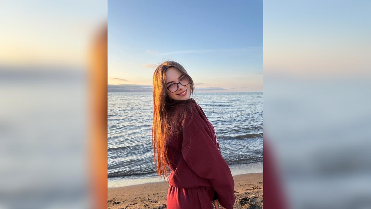 Webcam chat profile for AlisaNew: Ask about my Hobbies