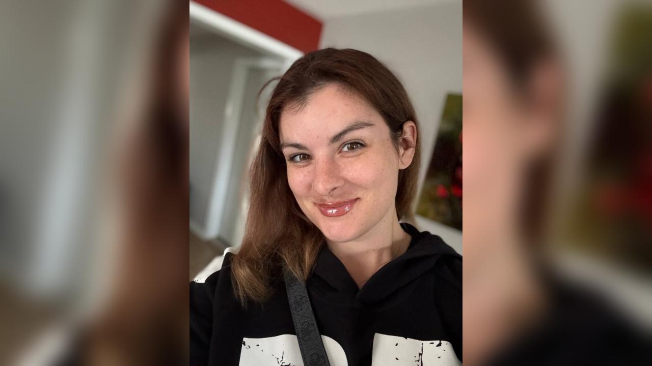 Webcam chat profile for SweetMillyGirl: Bondage & discipline