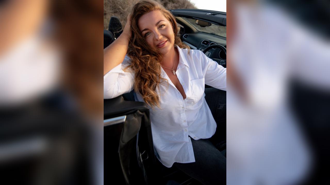 Webcam chat profile for LioRra: Ask about my Hobbies