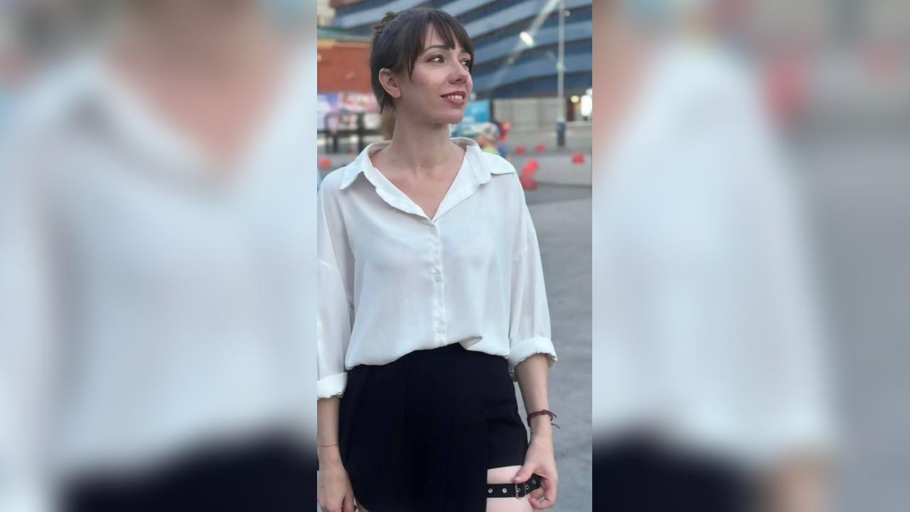 Webcam chat profile for Karlierri: Ask about my Hobbies