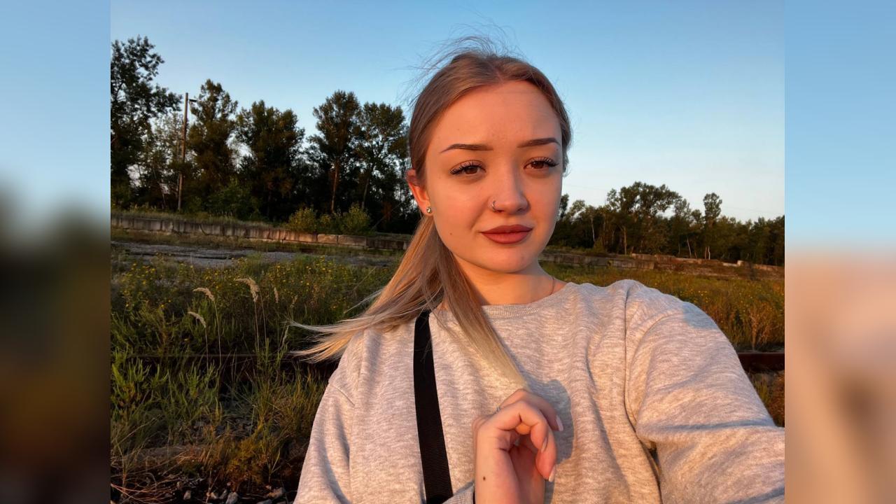Webcam chat profile for SilkenWish: Ask about my Hobbies