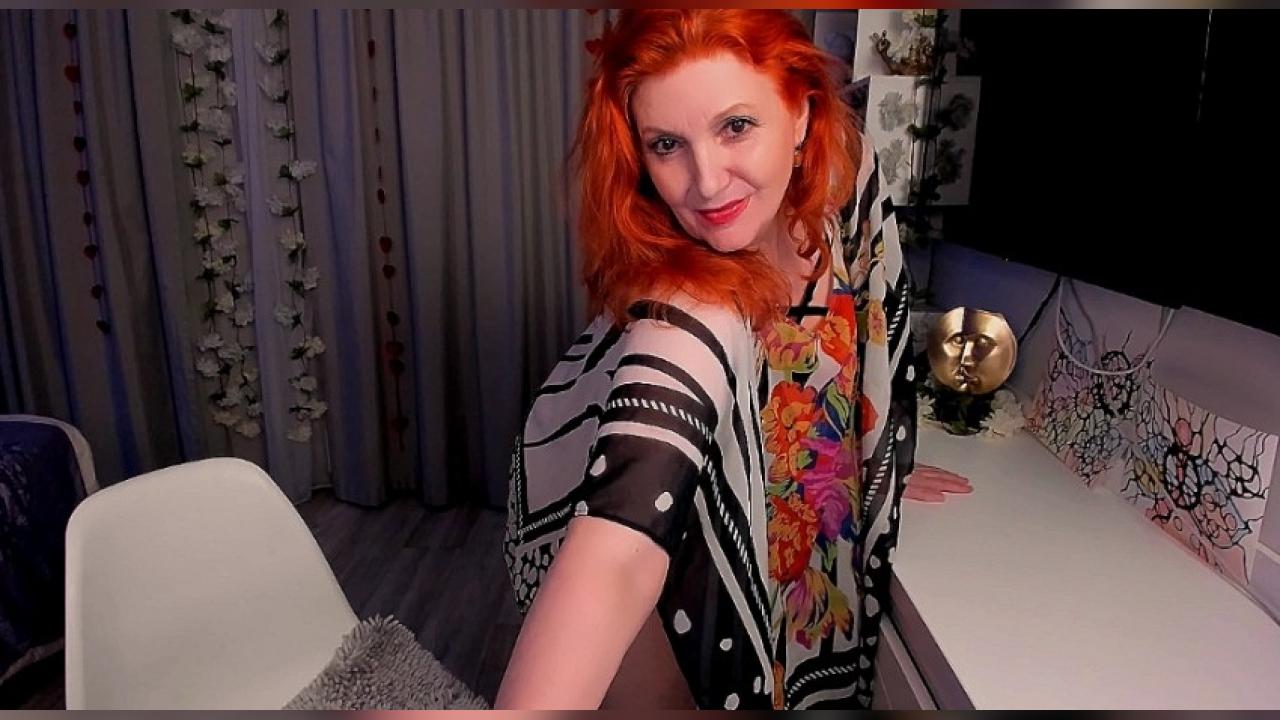 Webcam chat profile for AlmazFireFoxOne: Kissing