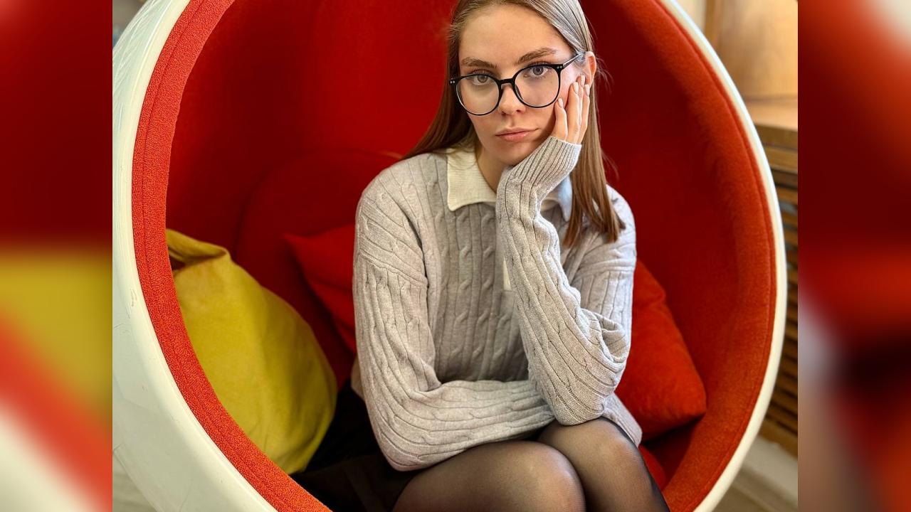 Webcam chat profile for AnnaSweet: Lingerie & stockings