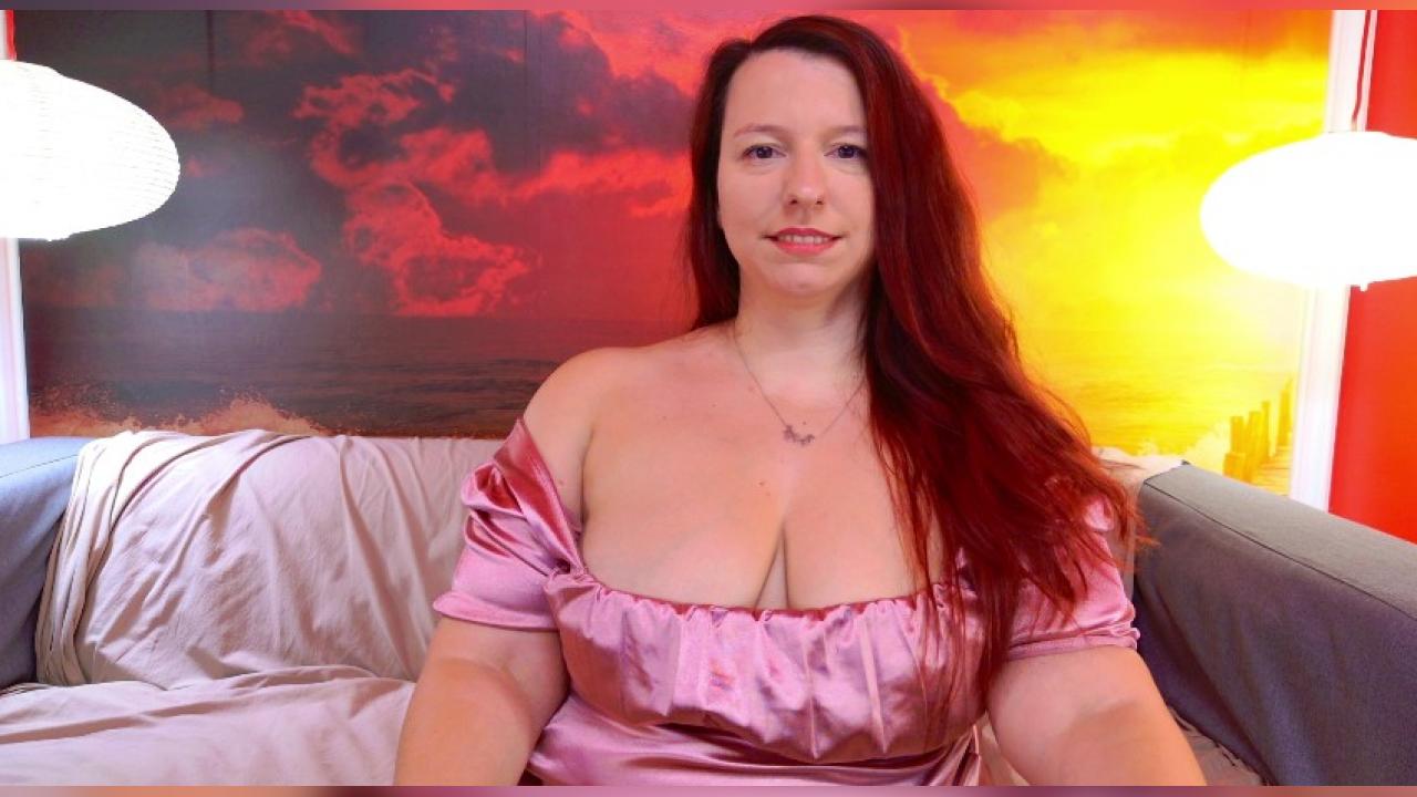 Webcam chat profile for HappyIANA: Lingerie & stockings