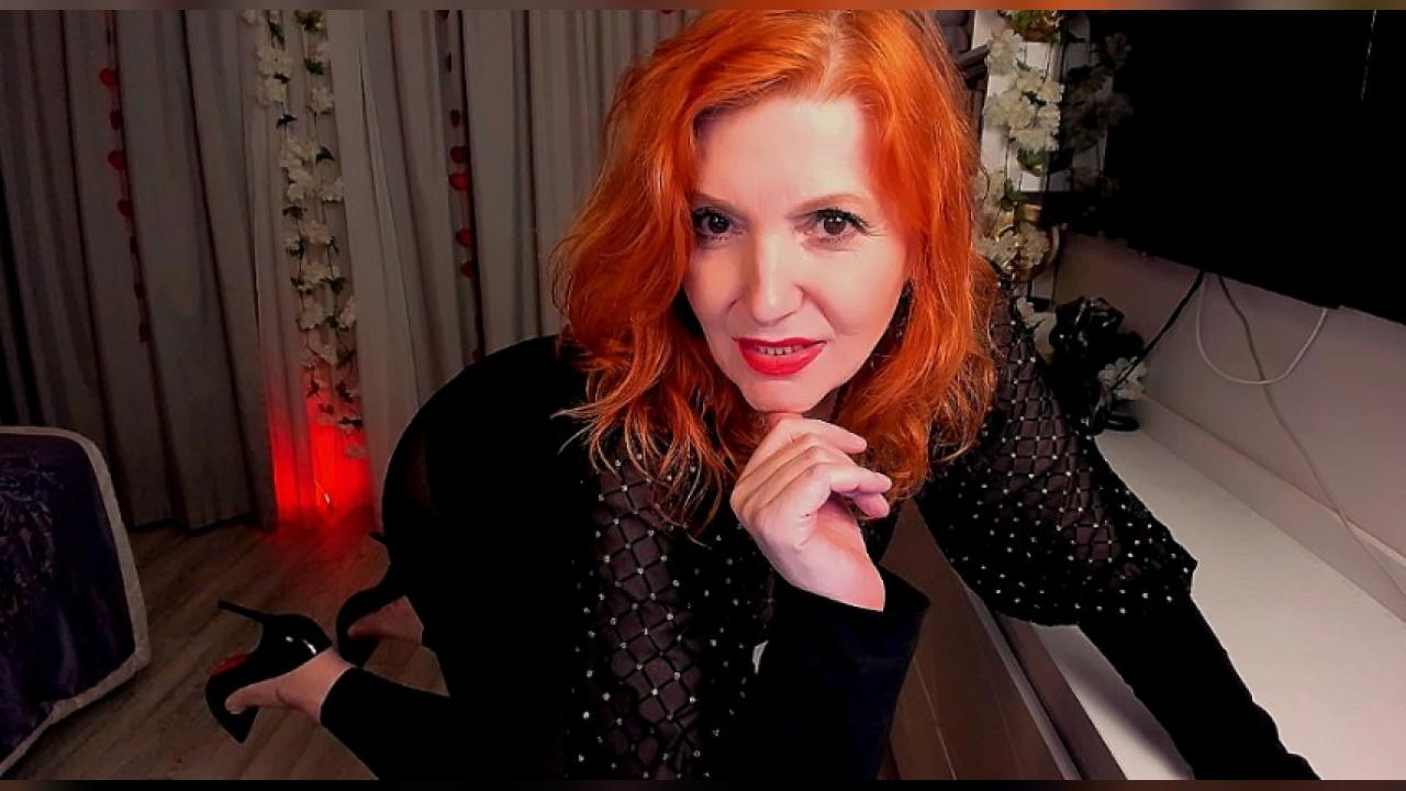 Webcam chat profile for AlmazFireFoxOne: Kissing