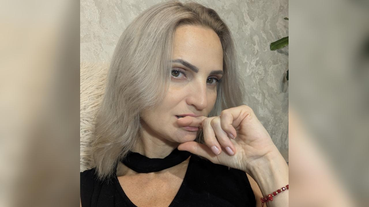 Webcam chat profile for heavenlyqueen: Sports