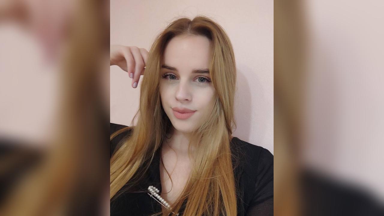 Webcam chat profile for Arithae: Ask about my Hobbies
