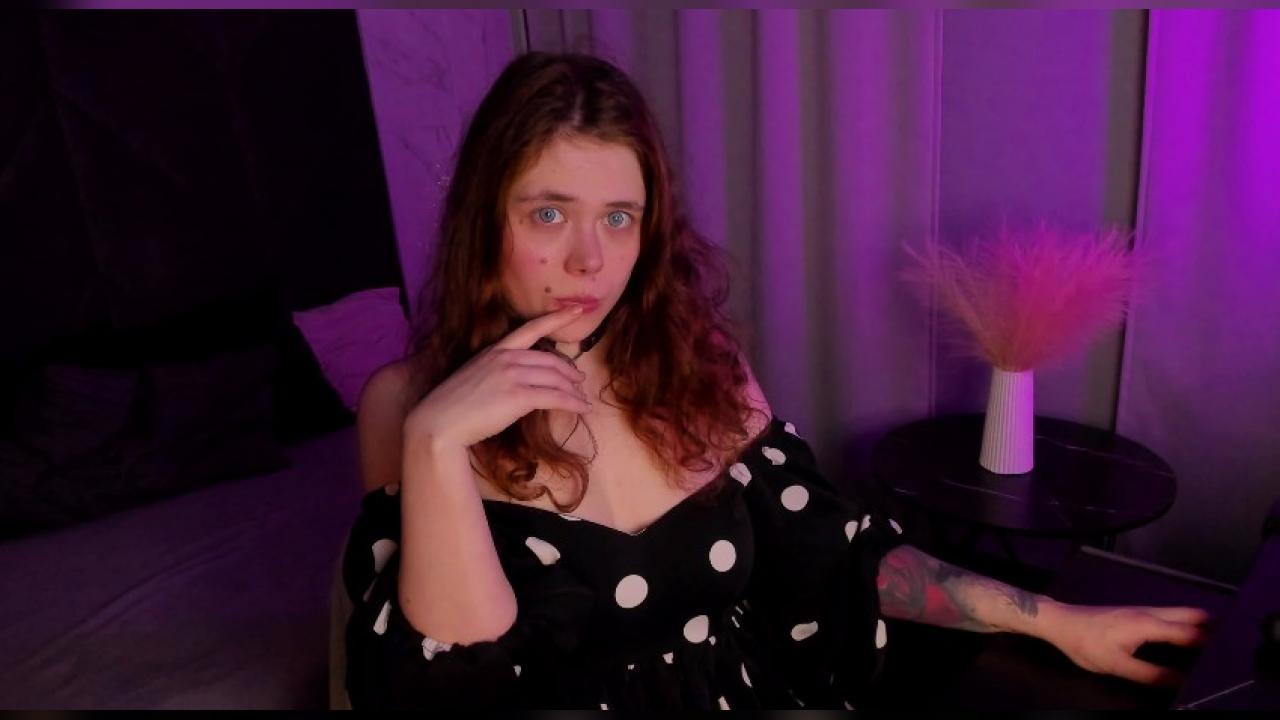 Webcam chat profile for SophiePure: Bondage & discipline