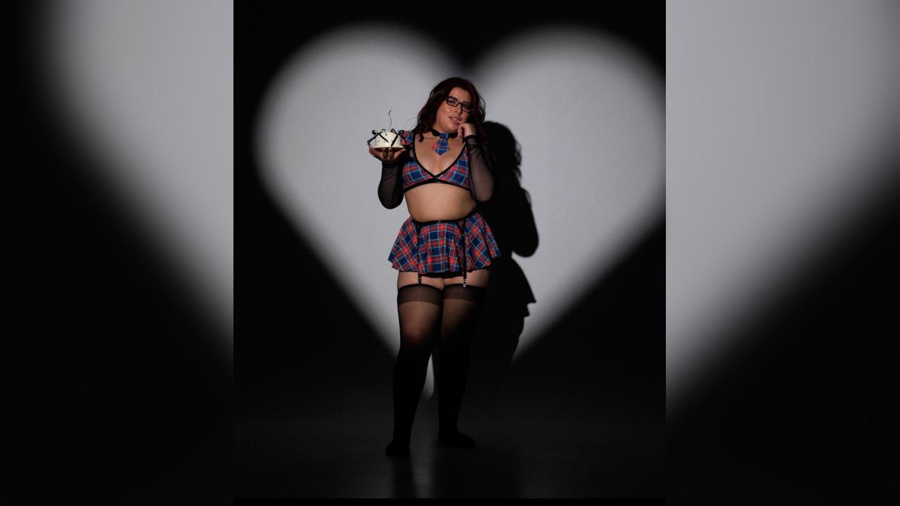 Webcam chat profile for vikii: Dominatrix