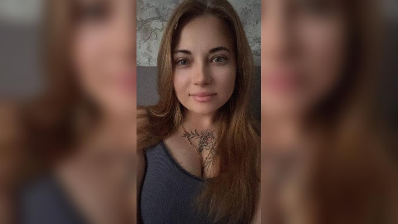 Webcam chat profile for N3inna: Ask about my Hobbies